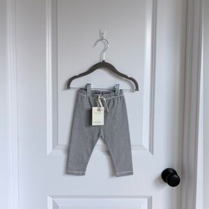🩶Gray Label Baby Leggings Nearly Black Cream Stripe NWT